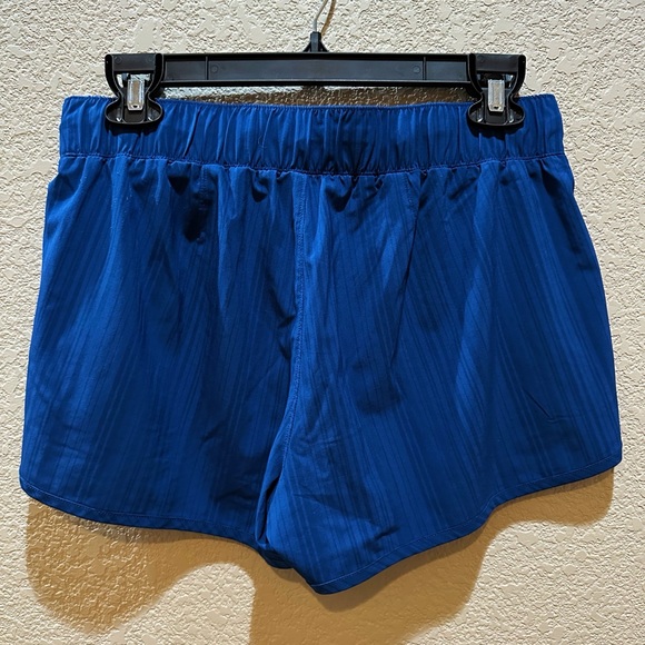 Athleta Blue Stripe Away Short, Size Med - Picture 2 of 3